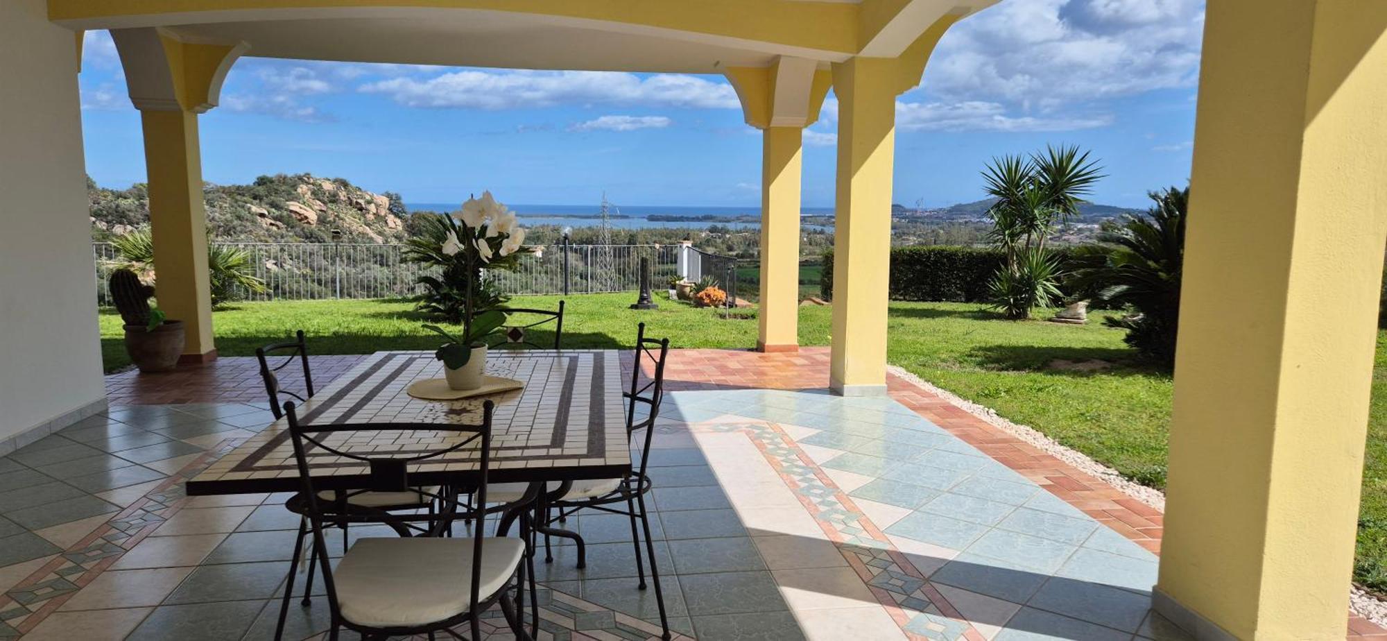 Ferienwohnung Il Panoramico Tortolì Exterior foto