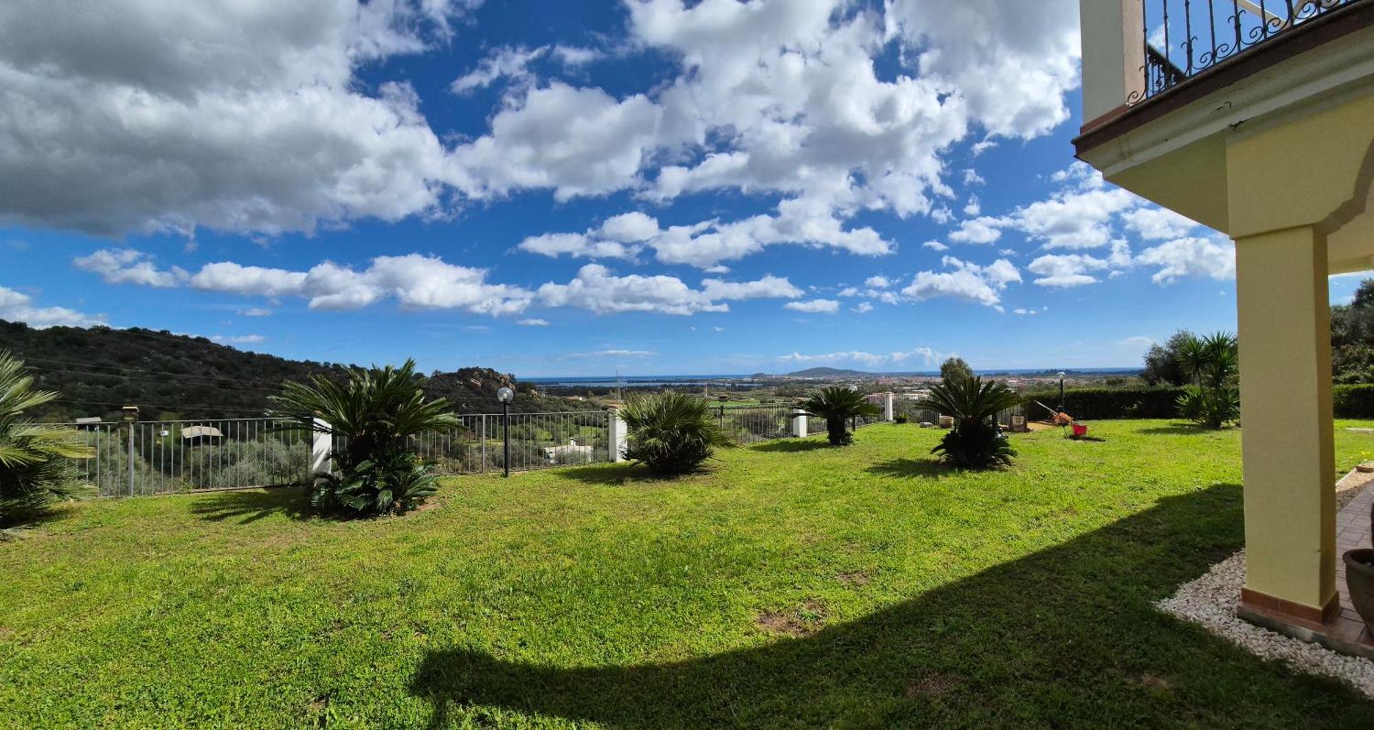 Ferienwohnung Il Panoramico Tortolì Exterior foto