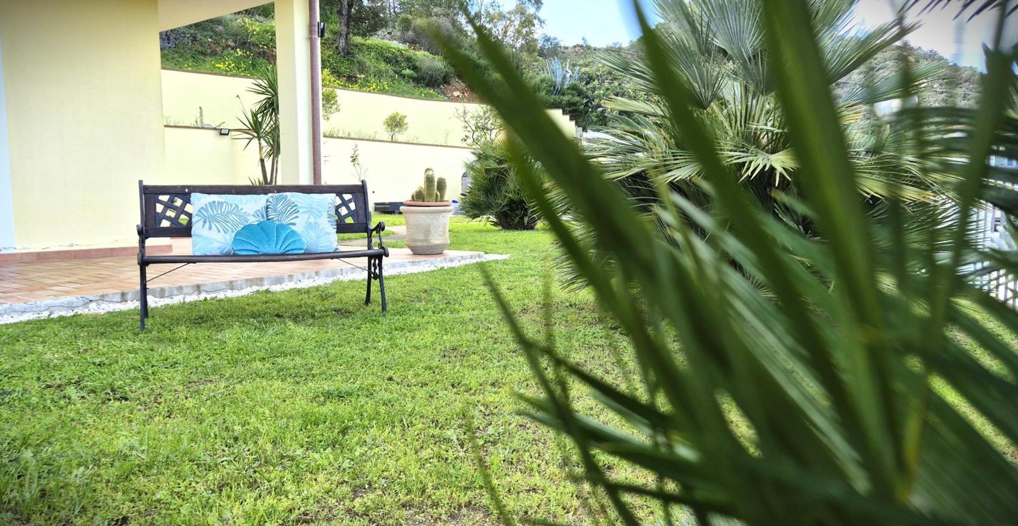Ferienwohnung Il Panoramico Tortolì Exterior foto